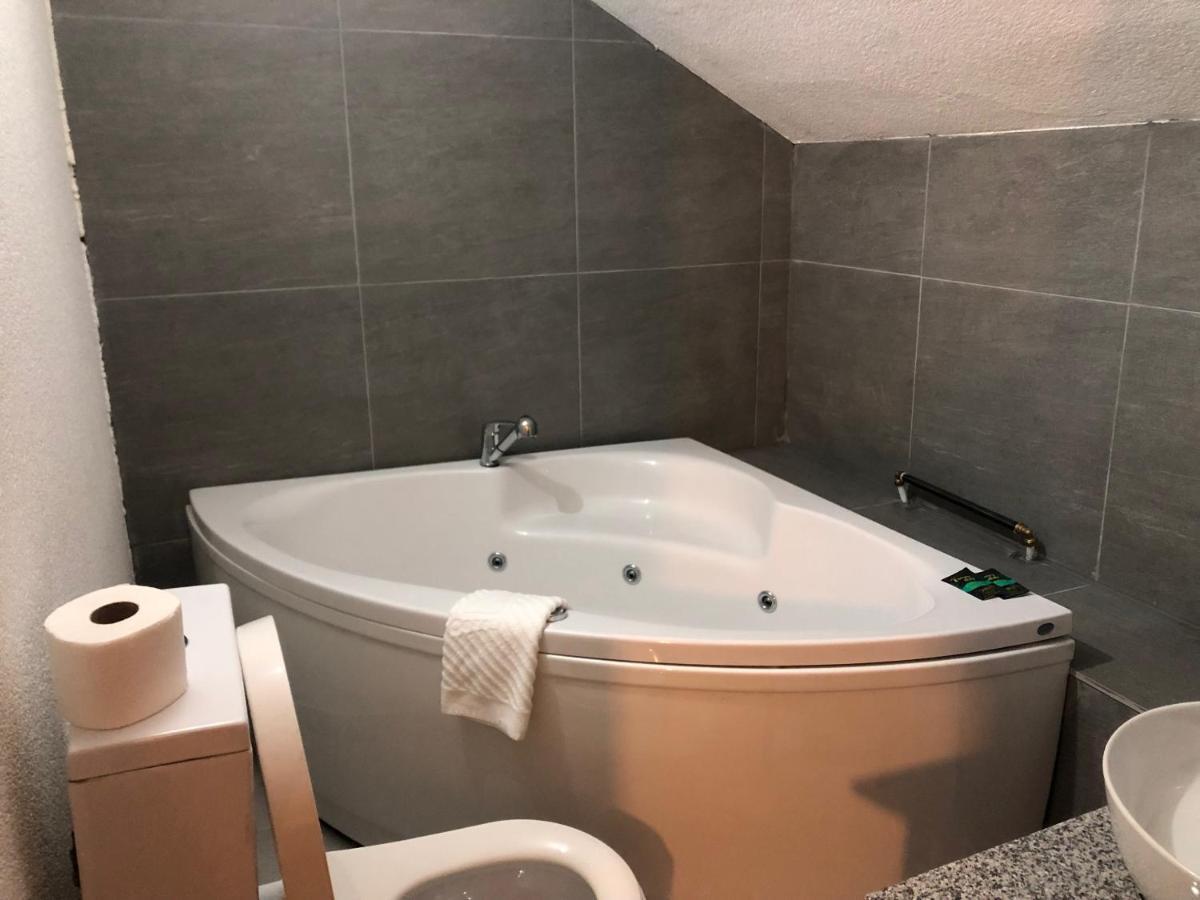 Attico Spa Kragujevac Ngoại thất bức ảnh